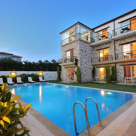 Elysium Bed & Breakfast Çeşme