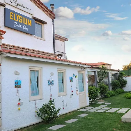 Bed & Breakfast Elysium *